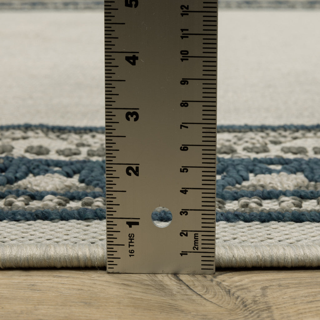 Stain-Resistant Blue and Beige Polypropylene Area Rug for Indoor or Outdoor Use, Measuring 5x7 Feet - Ideal for High-Traffic Spaces
