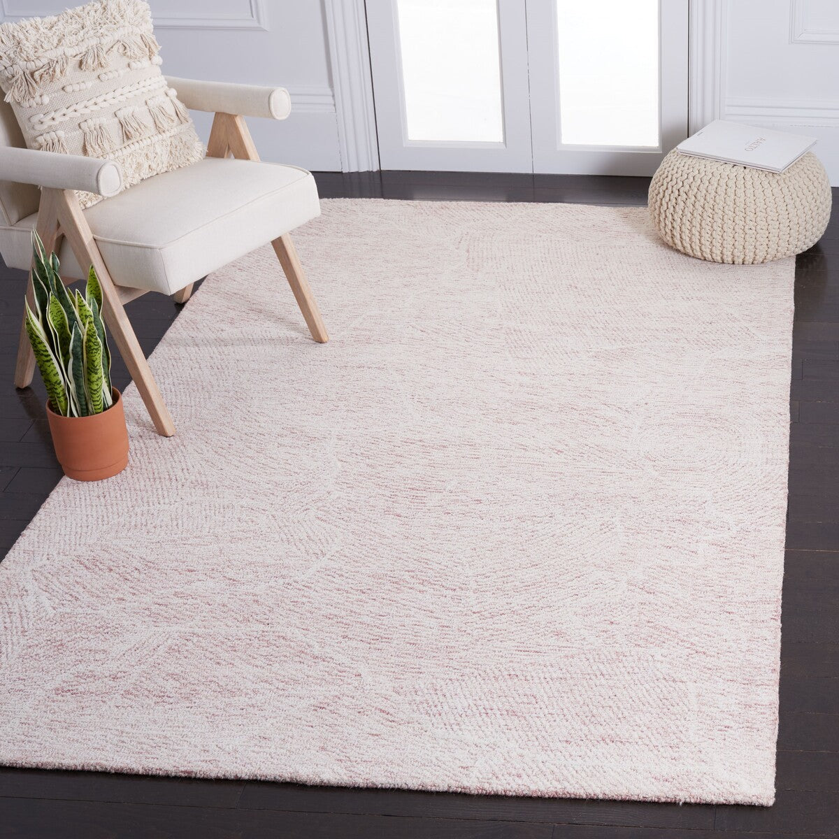 Luxurious Hand - Tufted 100% Fine Indian Wool Pile Rug for Timeless Home Elegance