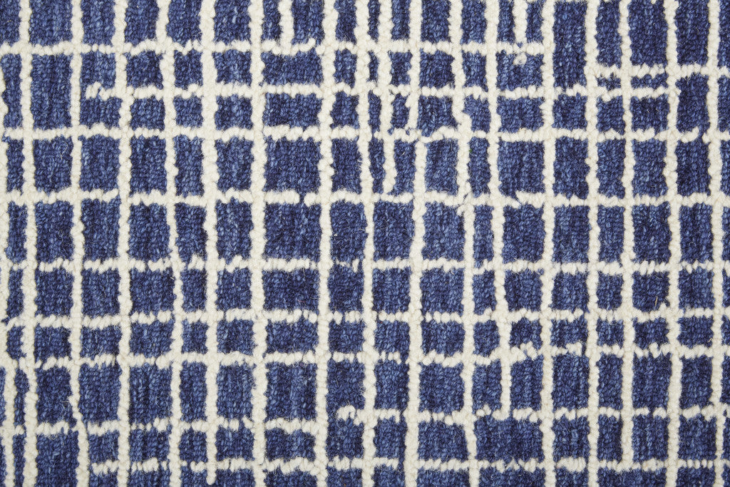 Soft Stain-Resistant Handmade Wool Plaid Area Rug for a Cozy Living Space