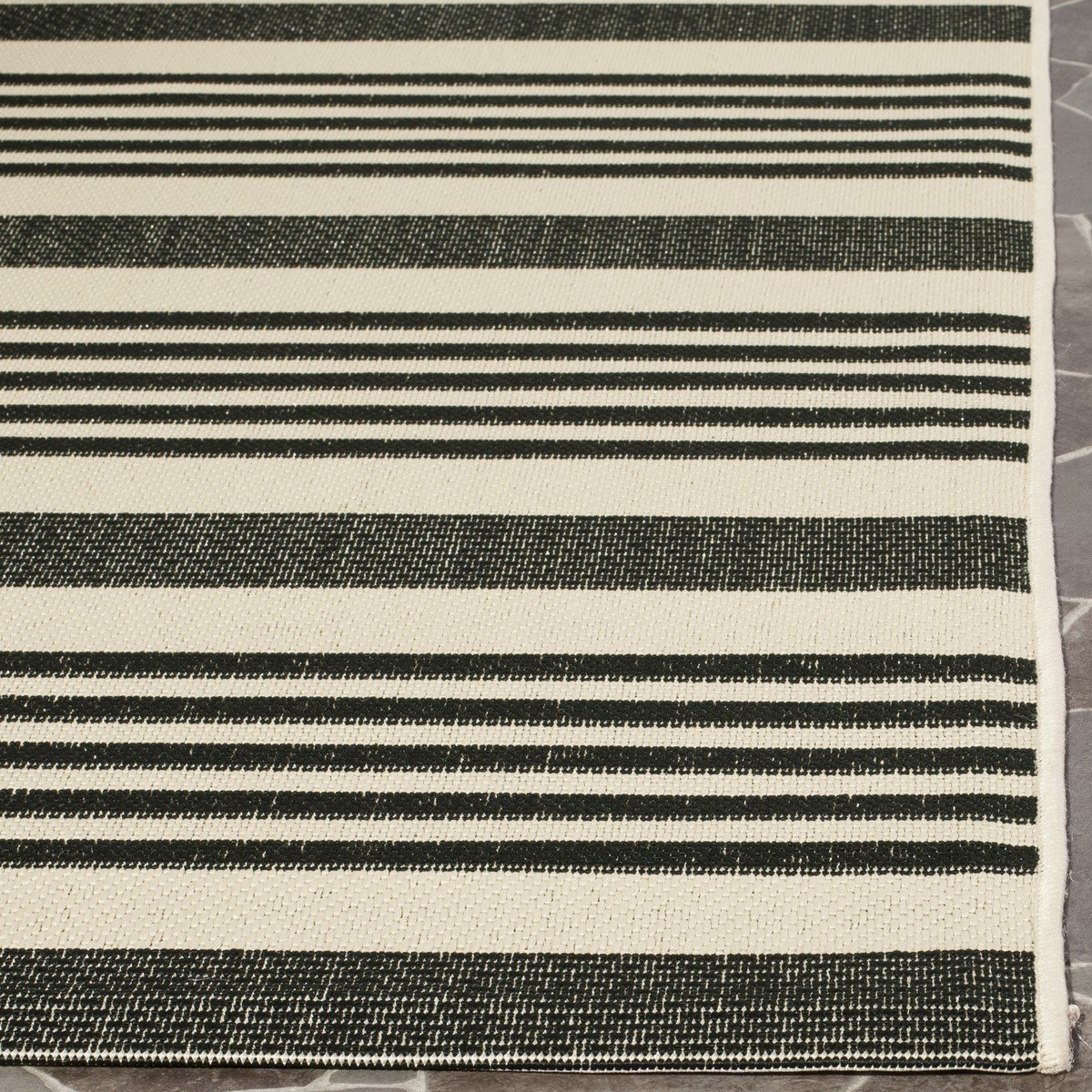Stylish Easy - Clean Indoor/Outdoor Striped Area Rug for Any Space