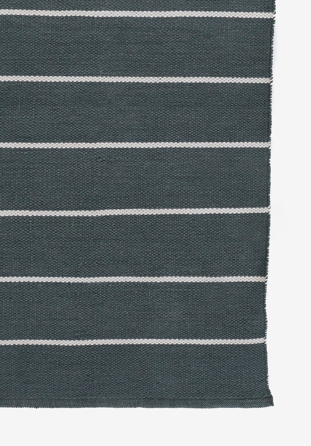 Erin Gates Hand-Woven Contemporary Geometric Indoor and Outdoor Area Rug for Multifaceted Home Decor and Styling