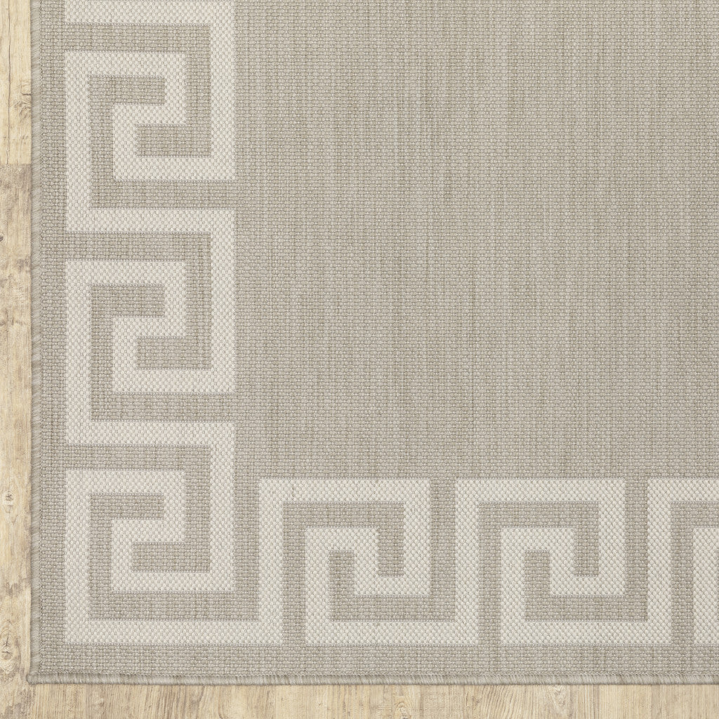 Stylish Grey and Ivory Stain-Resistant Outdoor Indoor Area Rug, 7x9 ft