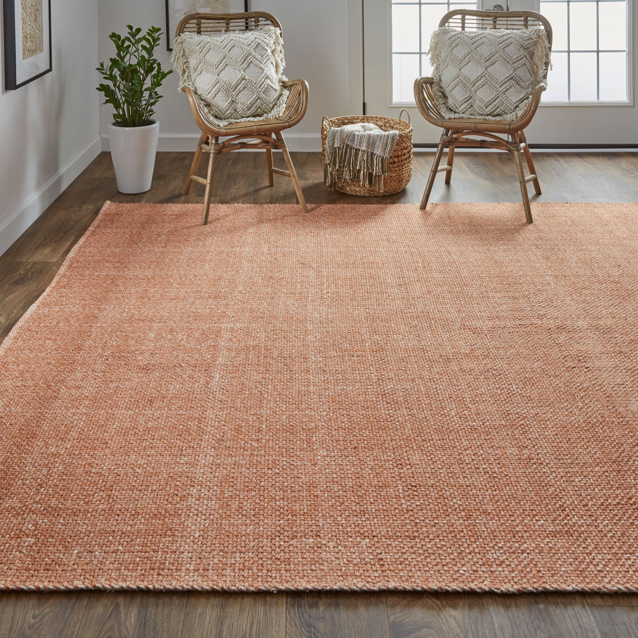 Exquisite Hand Woven Area Rug - A Distinctive and Artistic Addition for Your Home's Decor