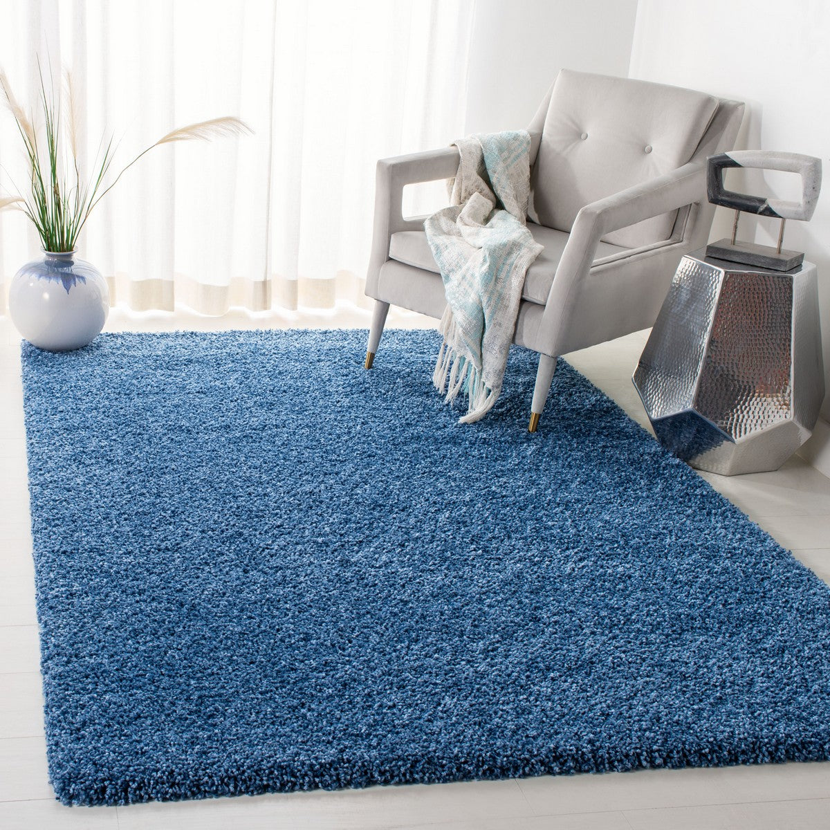 Evolution Shag 500 High - End Power Loomed Polypropylene Floor Rug with Jute Backing Ideal for Elegant Living Spaces