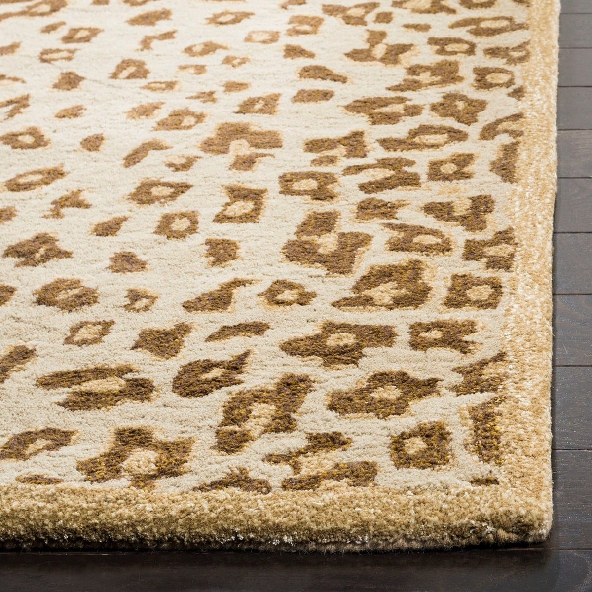 Martha Kalahari Premium Hand-Tufted Wool and Viscose Area Rug with a Modern Leopard Print Design for Elegant Home Decor Enhancement
