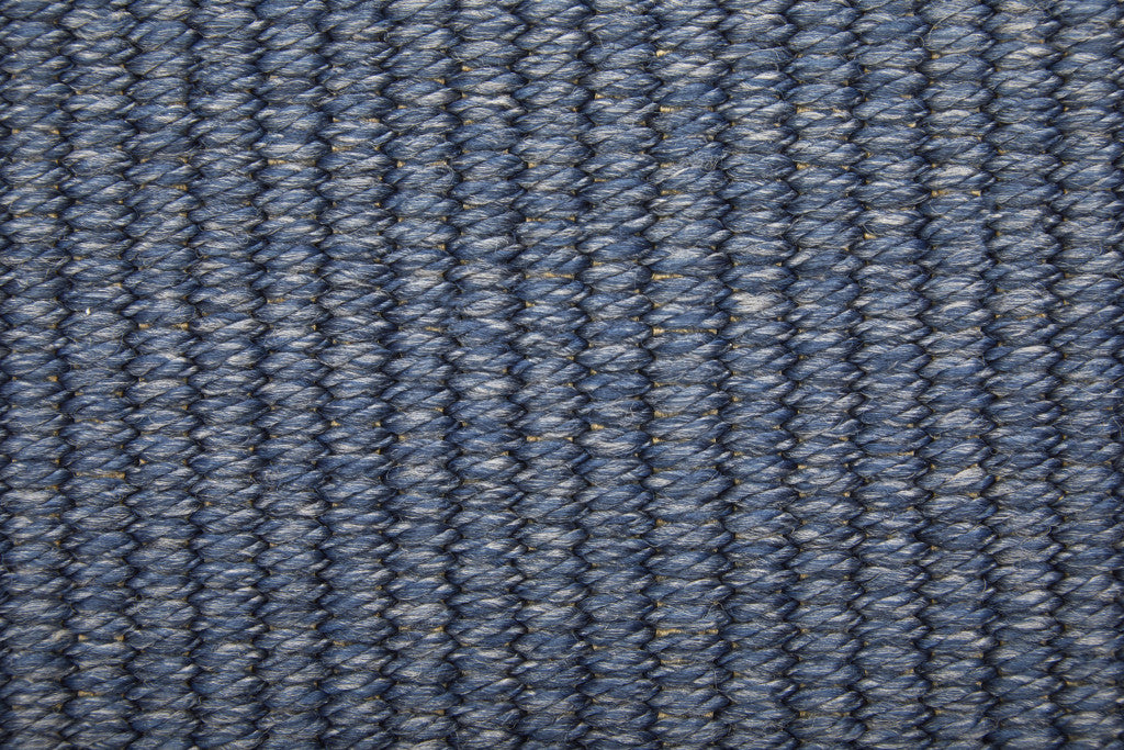Genuine Hand-Woven Green Area Rug: Stain-Resistant for Cozy Home Decor