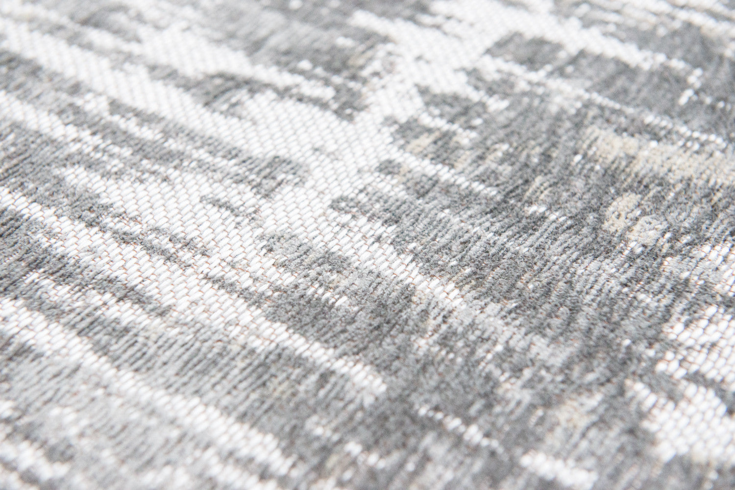 Stylish and Functional 6-Foot by 8-Foot Gray and White Abstract Non-Slip Area Rug for Enhancing Modern Home Decor