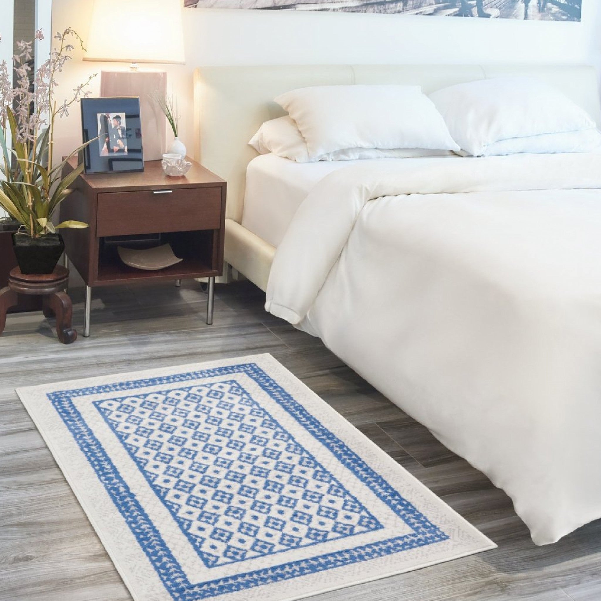 Navy Blue Geometric Dhurrie Area Rug - Add Style and Sophistication to Your Space