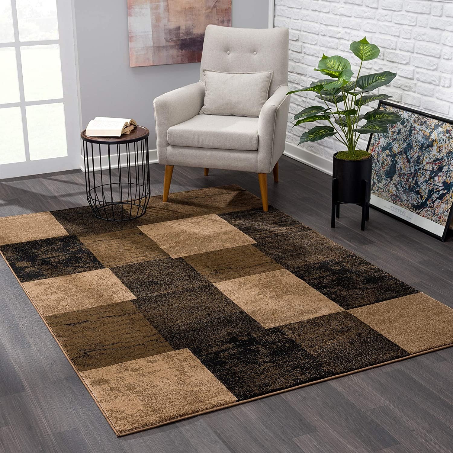 Stylish and Comfortable Elegant Brown Checkered Power Loom Runner Rug for Enhancing Your Home Decor