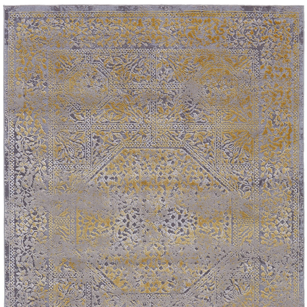 Exquisite Oriental Power Loom Area Rug - A Stain-Resistant and Stylish Decorative Piece for Any Room