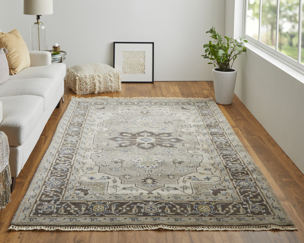 Exquisite Stain - Resistant Gray Taupe and Blue Wool Floral Hand - Knotted Area Rug for Added Comfort in Your Space