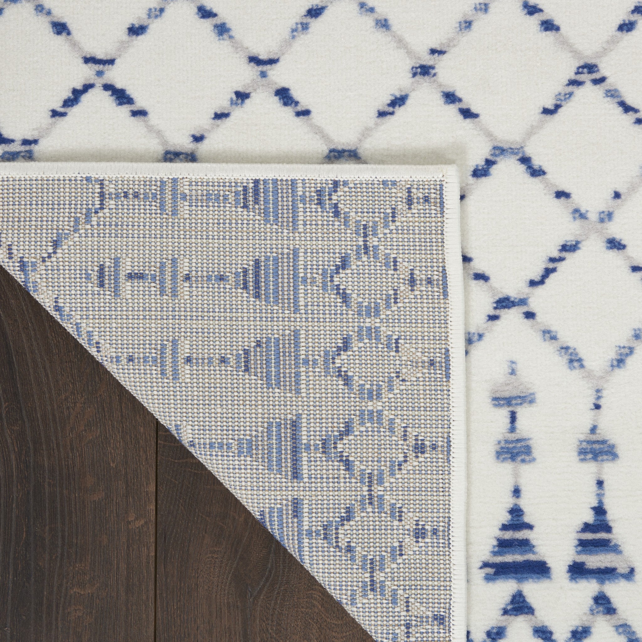 Stylish Geometric Berber Rectangle Area Rug for Elevating the Decor of Any Living Space