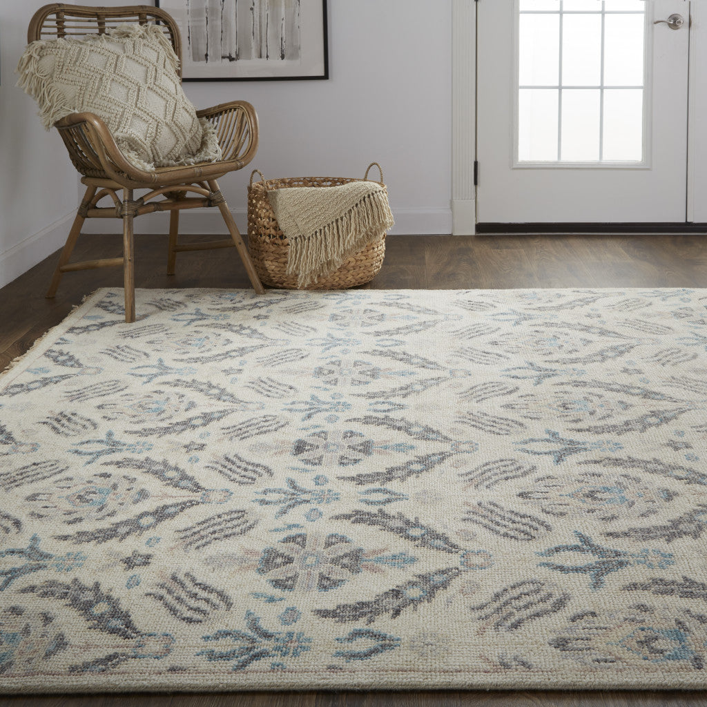 Luxury Stain-Resistant Hand-Knotted Wool Area Rug in Elegant Gray, Ivory & Blue