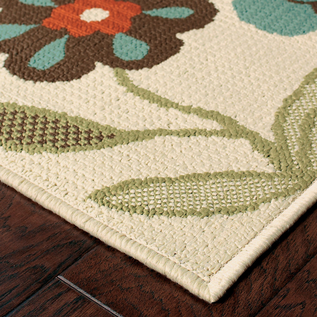 Stylish Brown and Ivory Floral Stain-Resistant Rug for Indoor & Outdoor Use