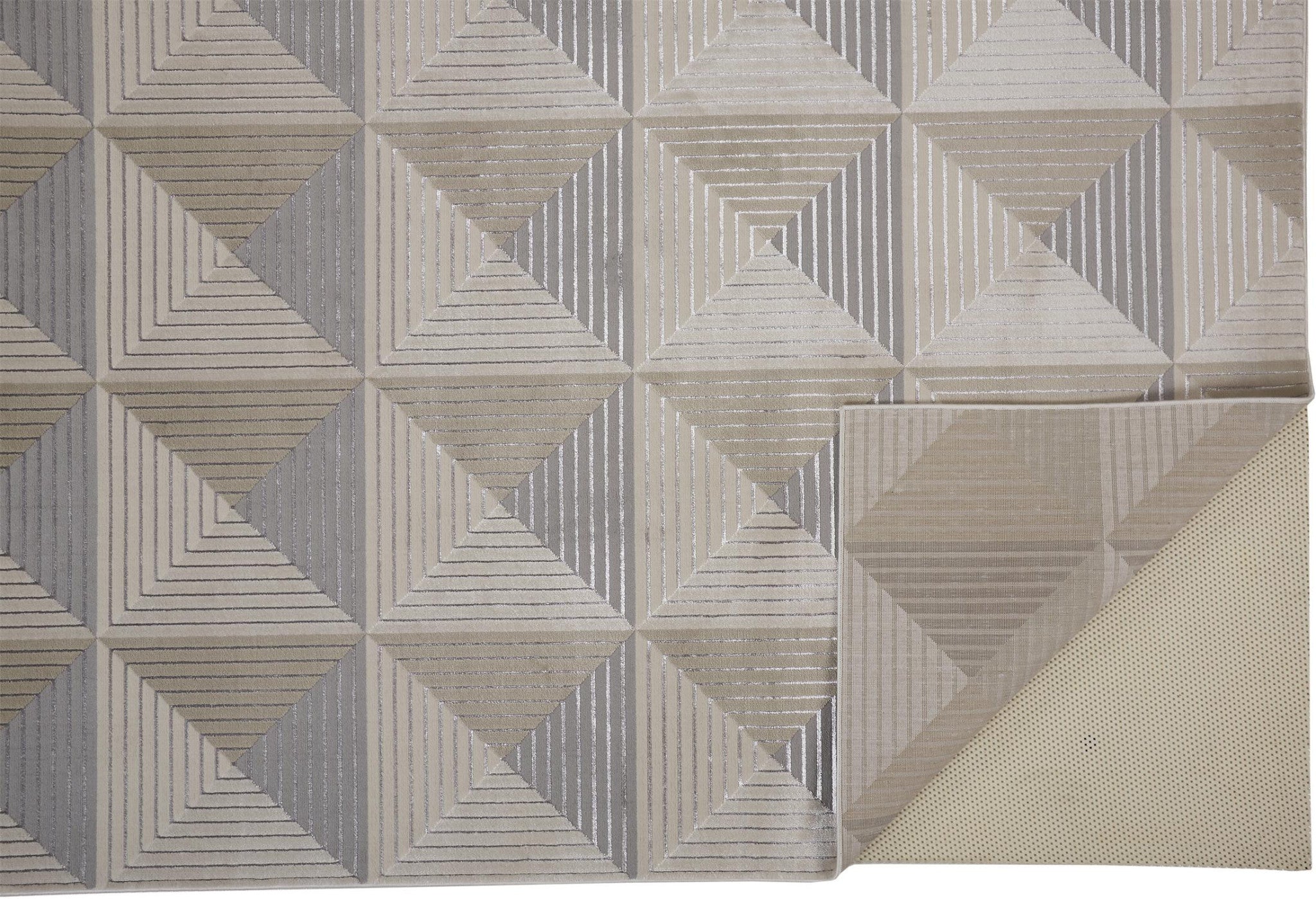 Stylish Geometric Area Rug in Beige, Gray & Ivory for a Warm and Inviting Space