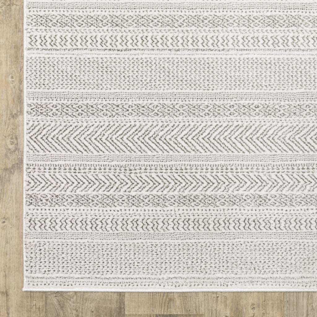 Stain-Resistant Geometric Power Loom Area Runner Rug with White and Grey Design for Enhanced Home Comfort