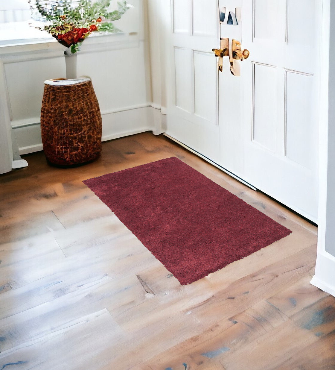 Captivating Red Shag Rug: Add Modern Coziness to Your Home Now!
