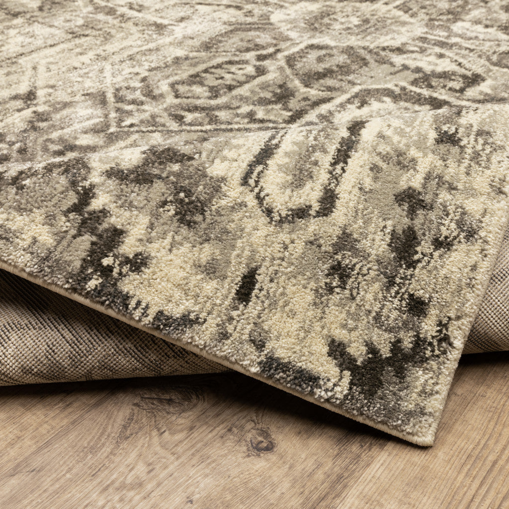 Stain-Resistant Elegant Oriental Style Runner Rug Ideal for Family Homes with Kids and Pets