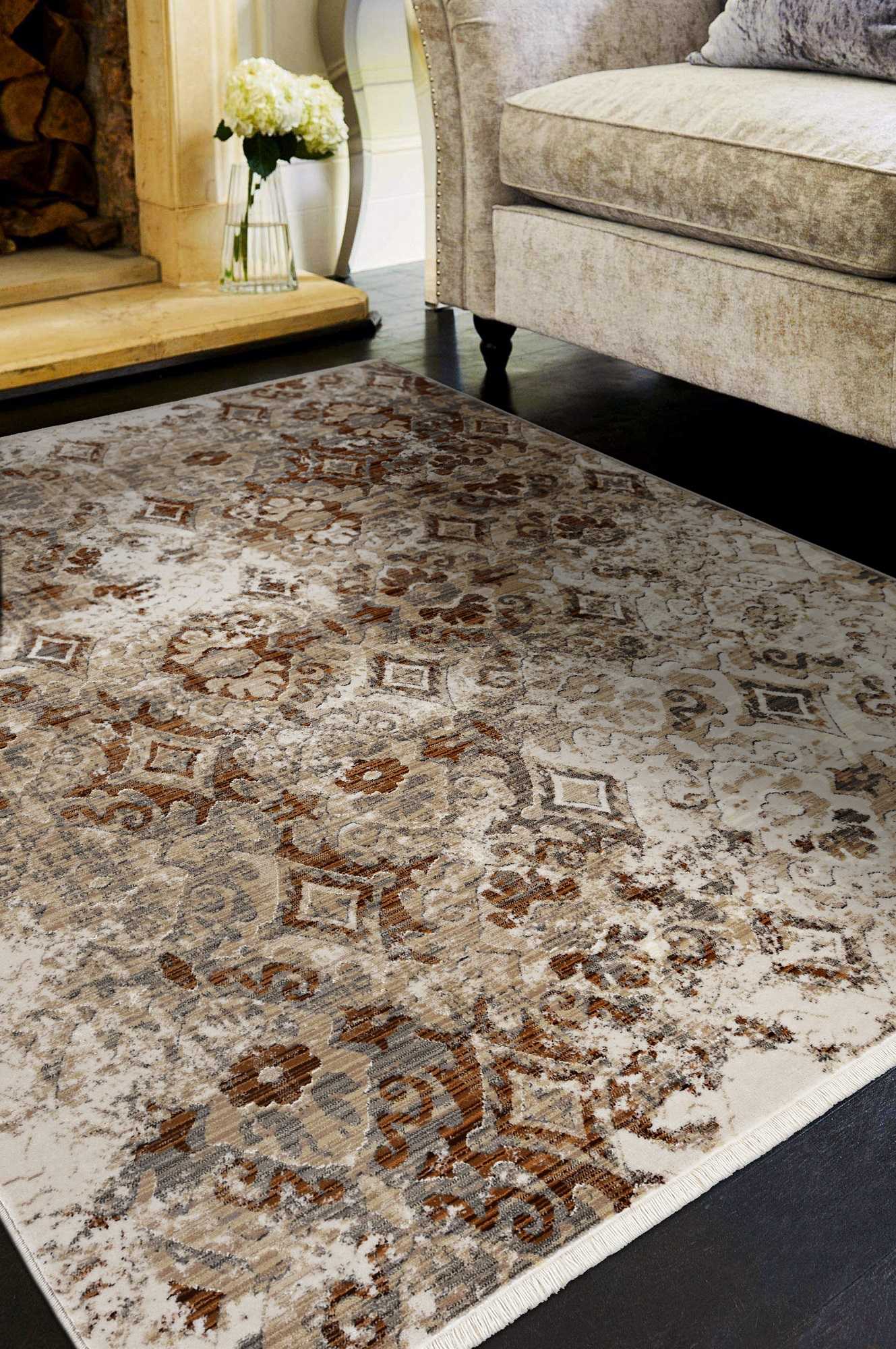 Exquisite Ivory Sand and Rust Oriental Area Rug for a Timeless Home Transformation