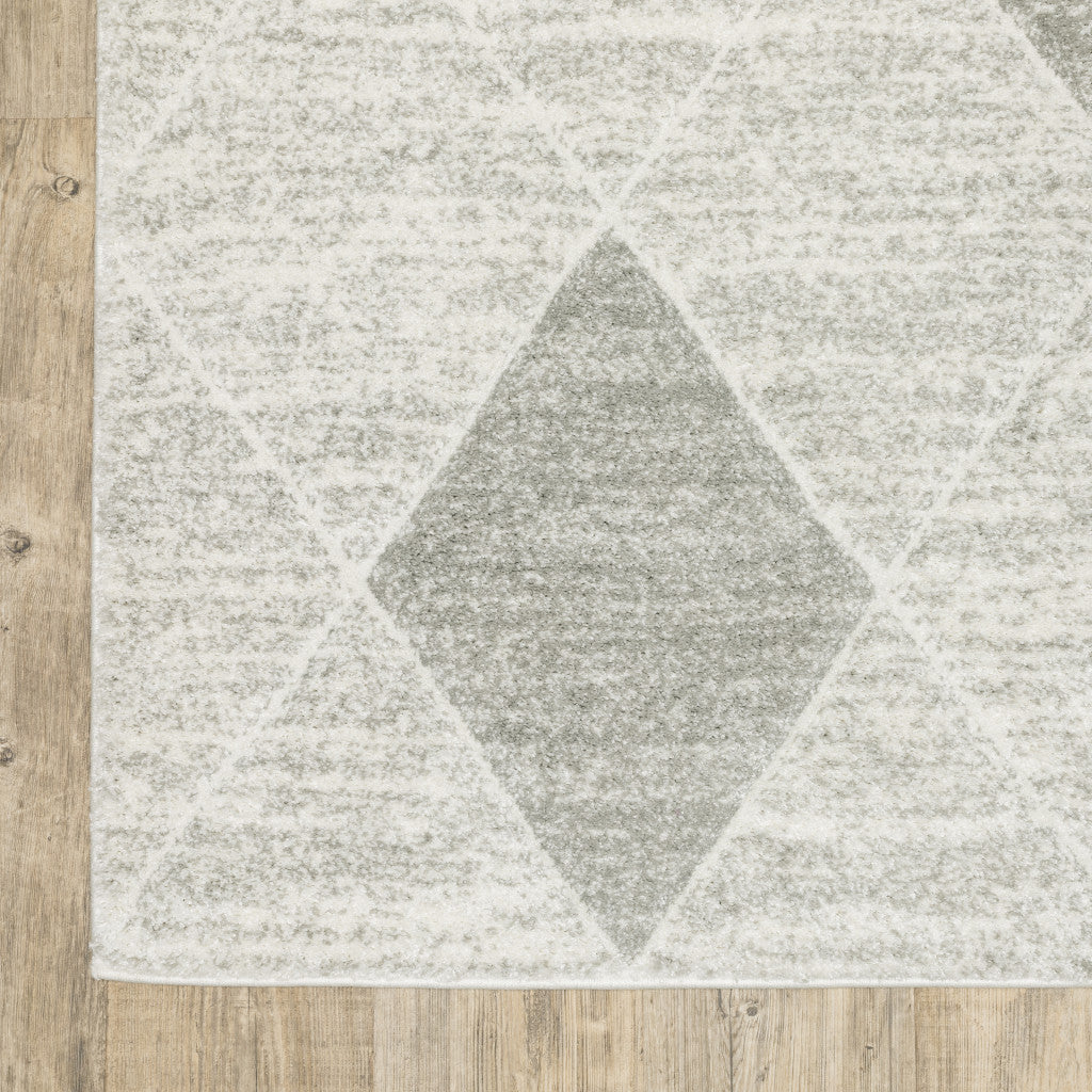 Stain-Resistant Elegant Geometric Runner Rug in Grey and Ivory Ideal for Homes with Children and Pets