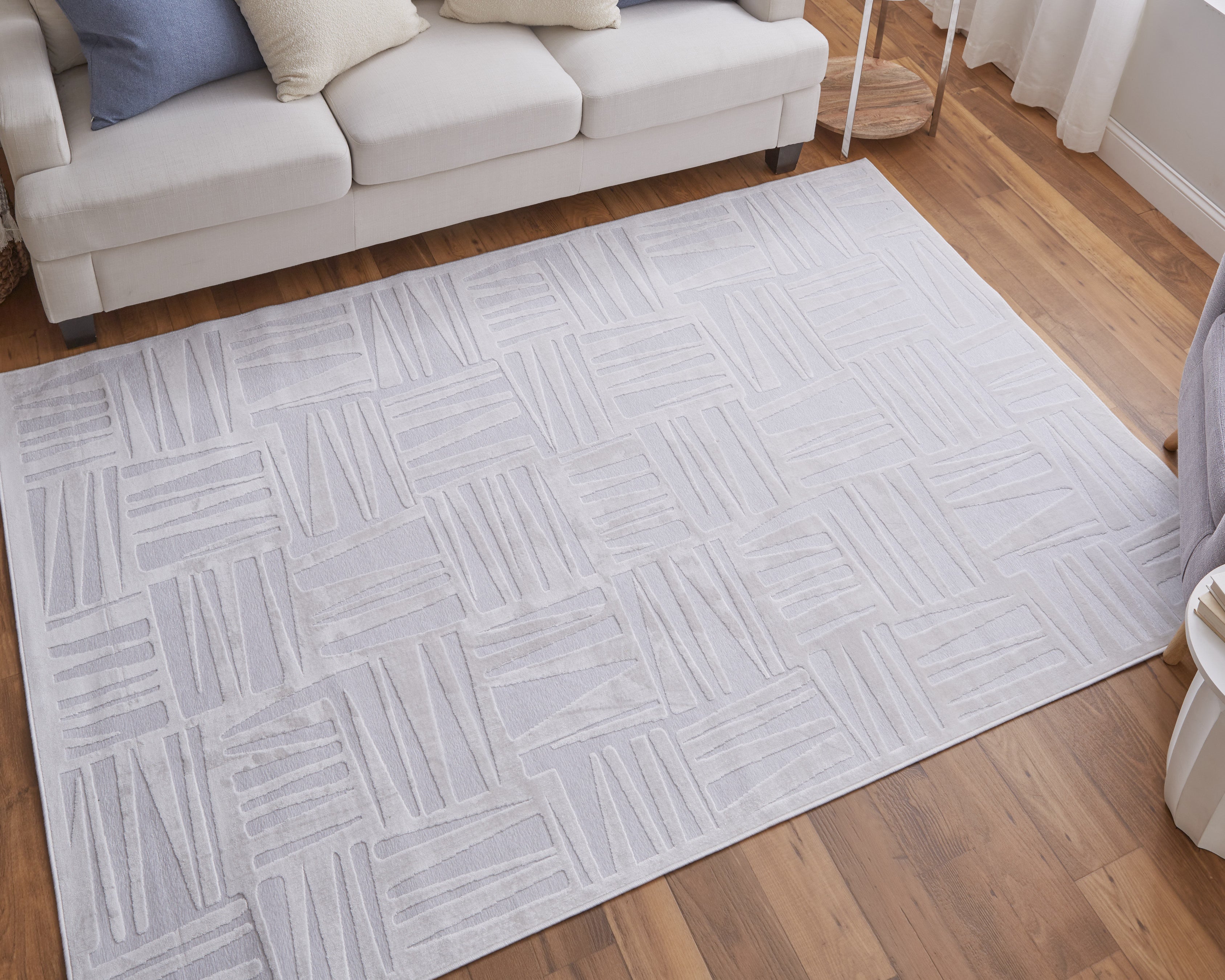 Stylish Geometric Area Rug - Enhance Your Living Space with Neutral Elegance and Modern Design for Any Home Decor
