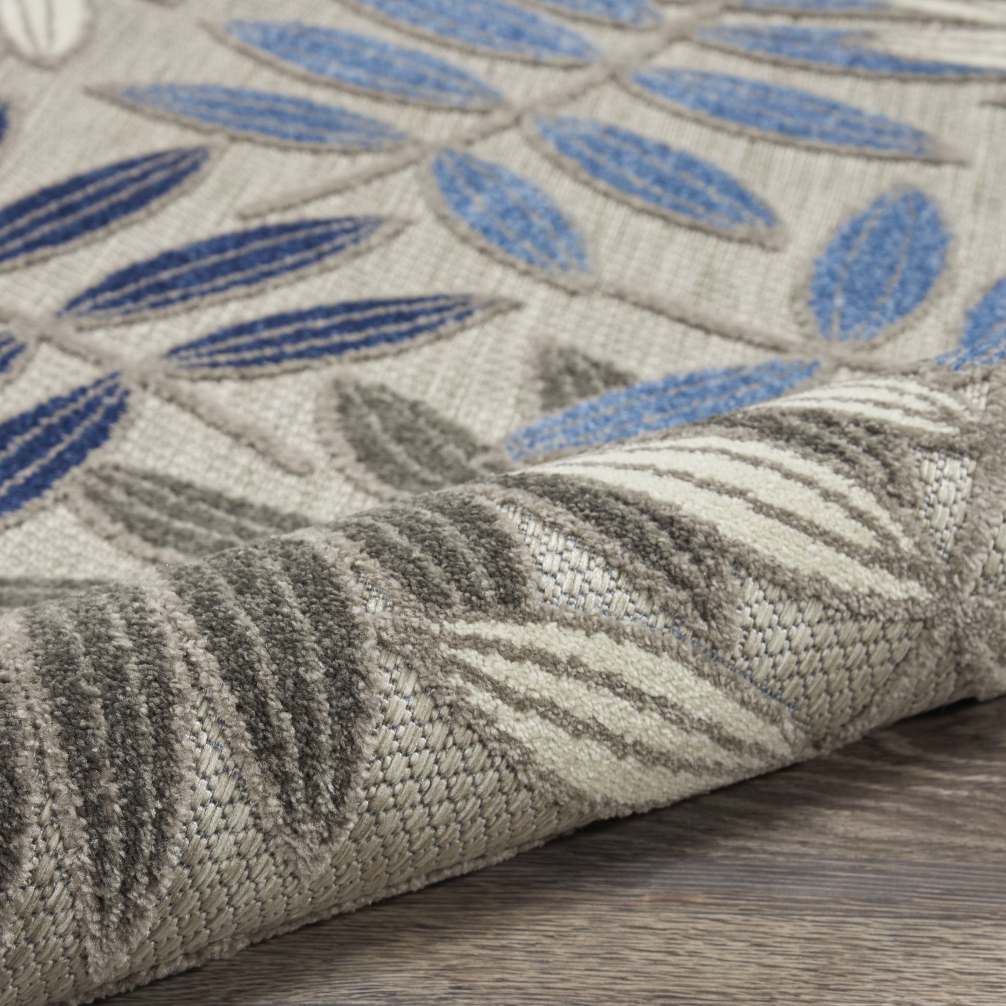 Stylish and Comfortable Elegant Turkish Outdoor and Indoor Area Rug with Grey/Blue Floral Design